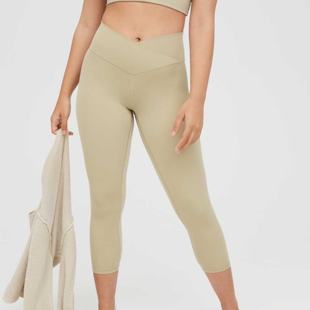 Aerie crossover leggings